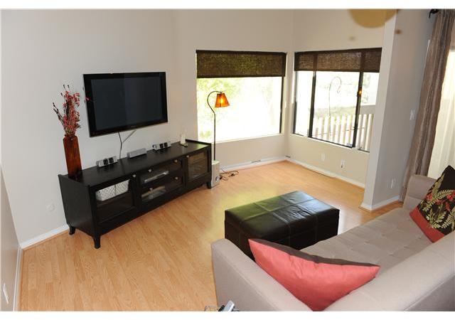 6395 Rancho Mission Road, Unit 2 San Diego, CA 92108 - Photo 3 of 19