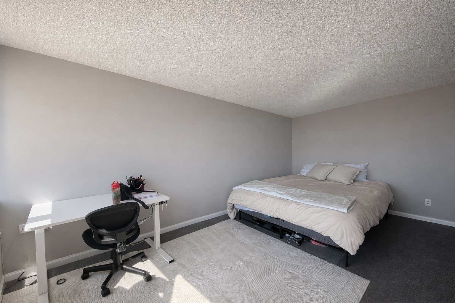 5320 North Sheridan Road, Unit 910 Chicago, IL 60640 - Photo 4 of 10