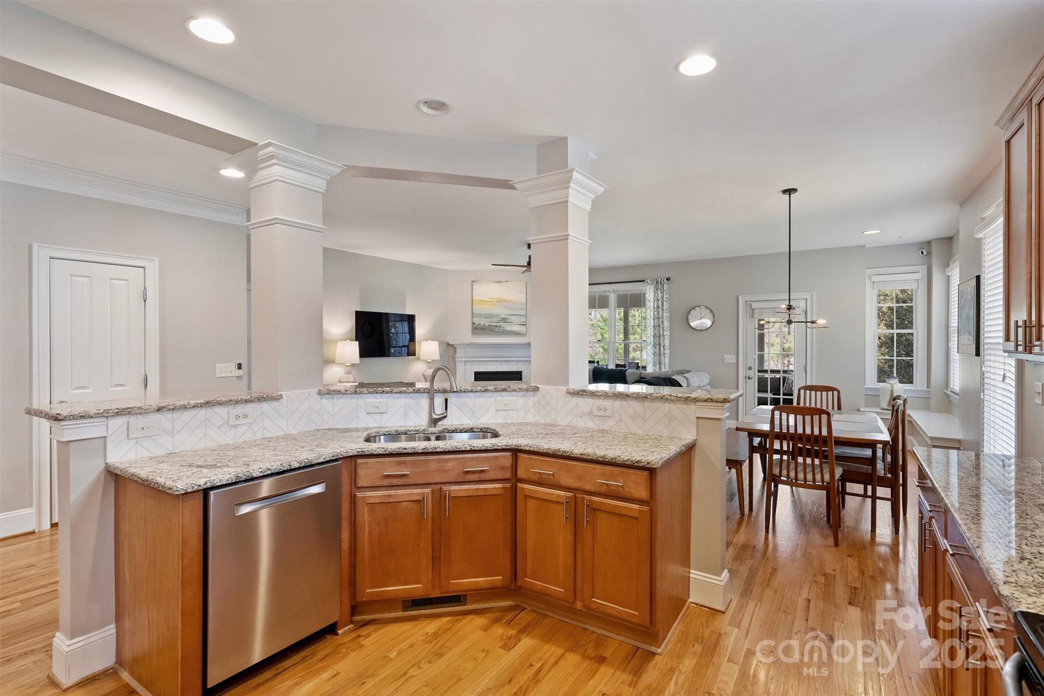 142 Mills Lane Fort Mill, SC 29708 - Photo 11 of 47