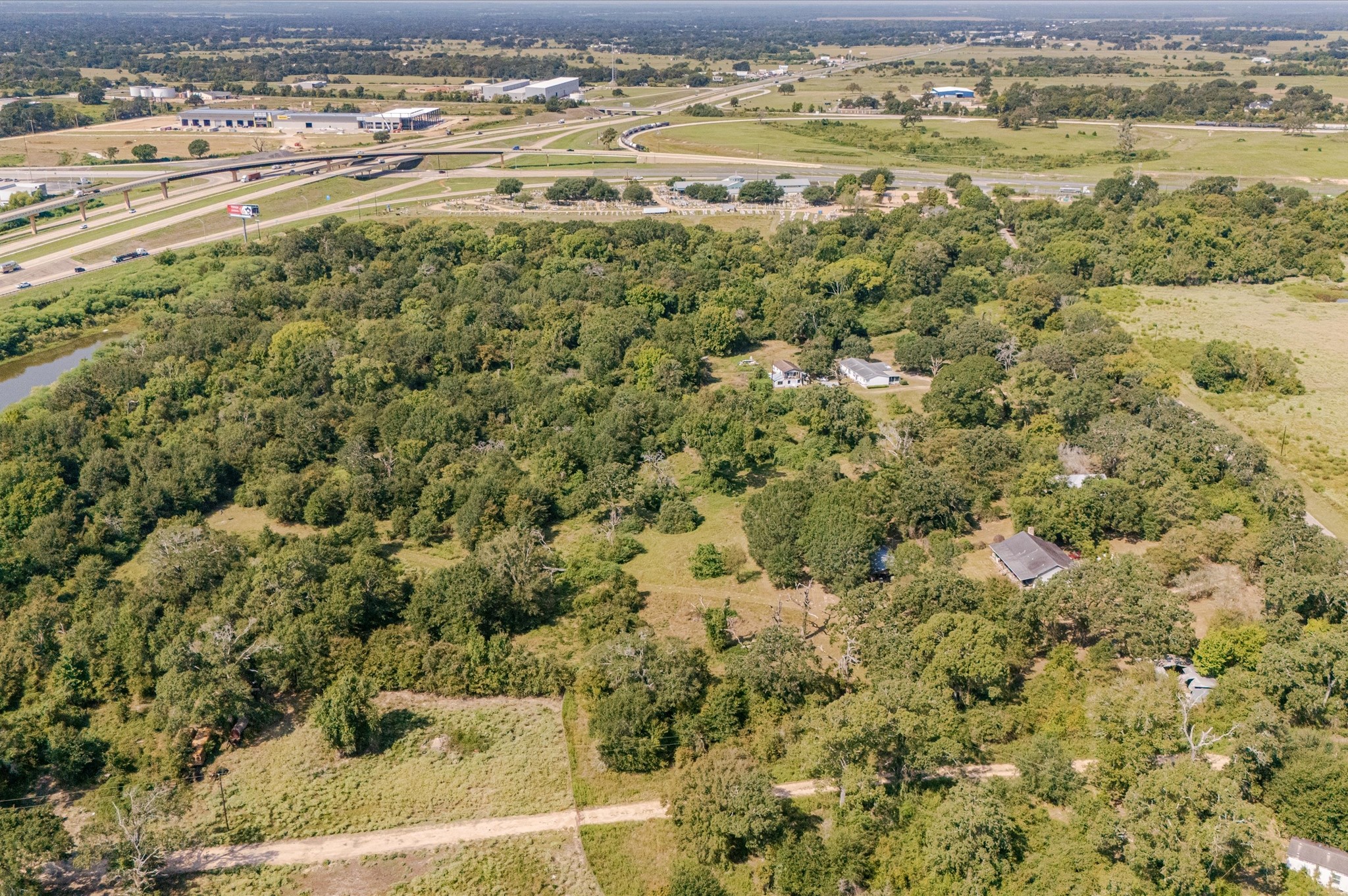 42109 Blumberg Road Hempstead, TX 77445 - Photo 4 of 6 a view of a city with an ocean beach