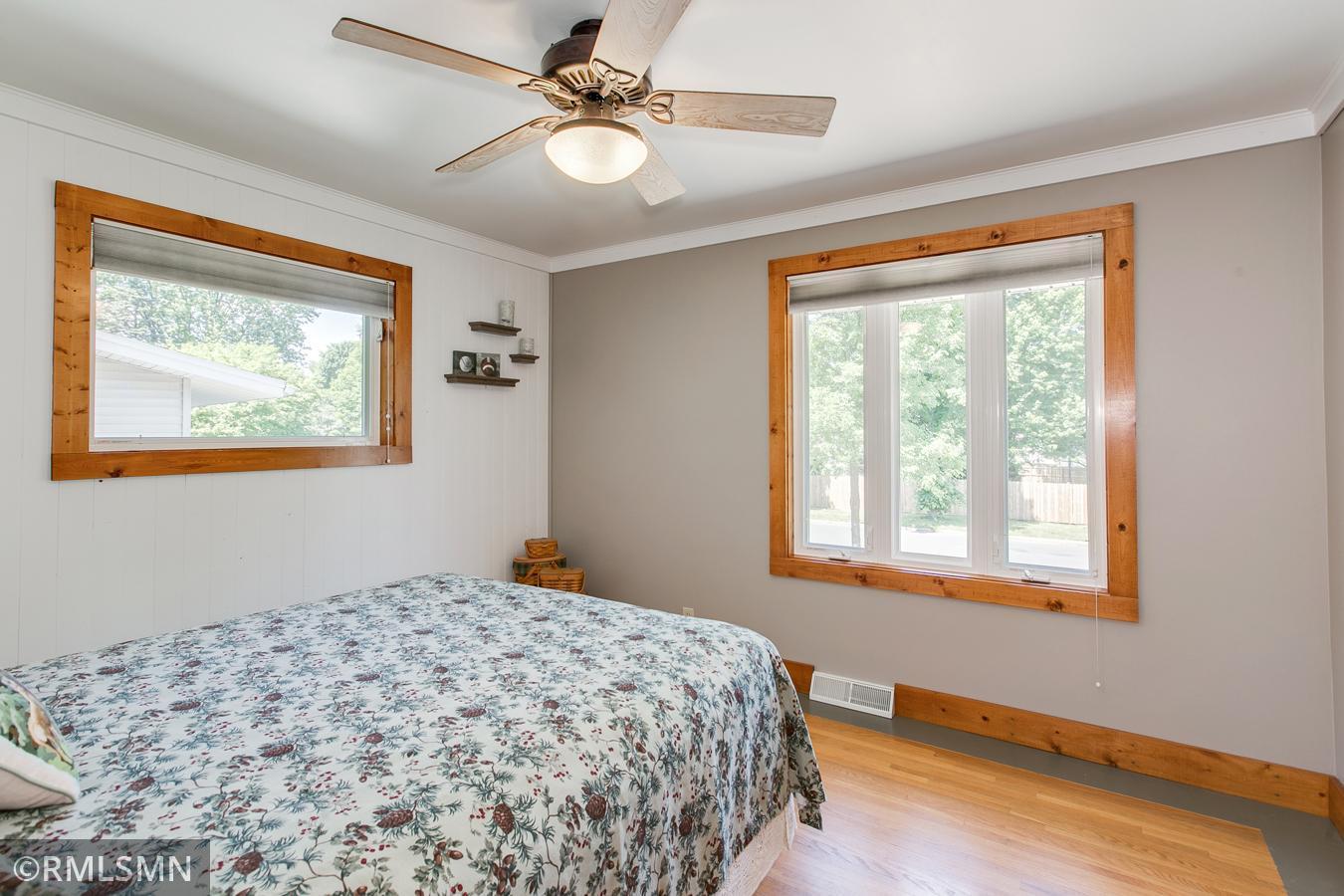 950 Morgan Road River Falls, WI 54022 - Photo 12 of 21 Gallery Image 12