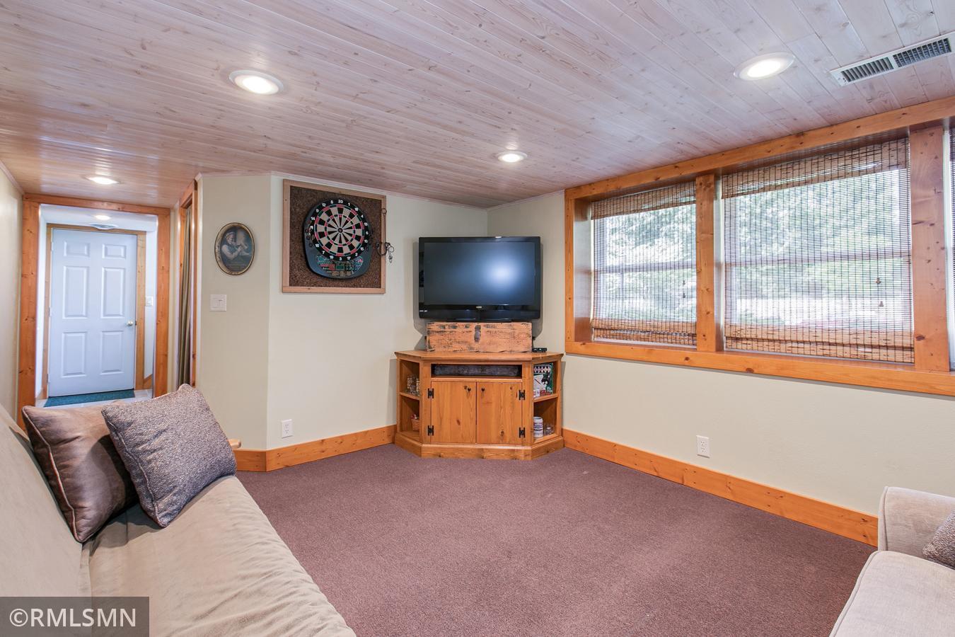 950 Morgan Road River Falls, WI 54022 - Photo 15 of 21 Gallery Image 15