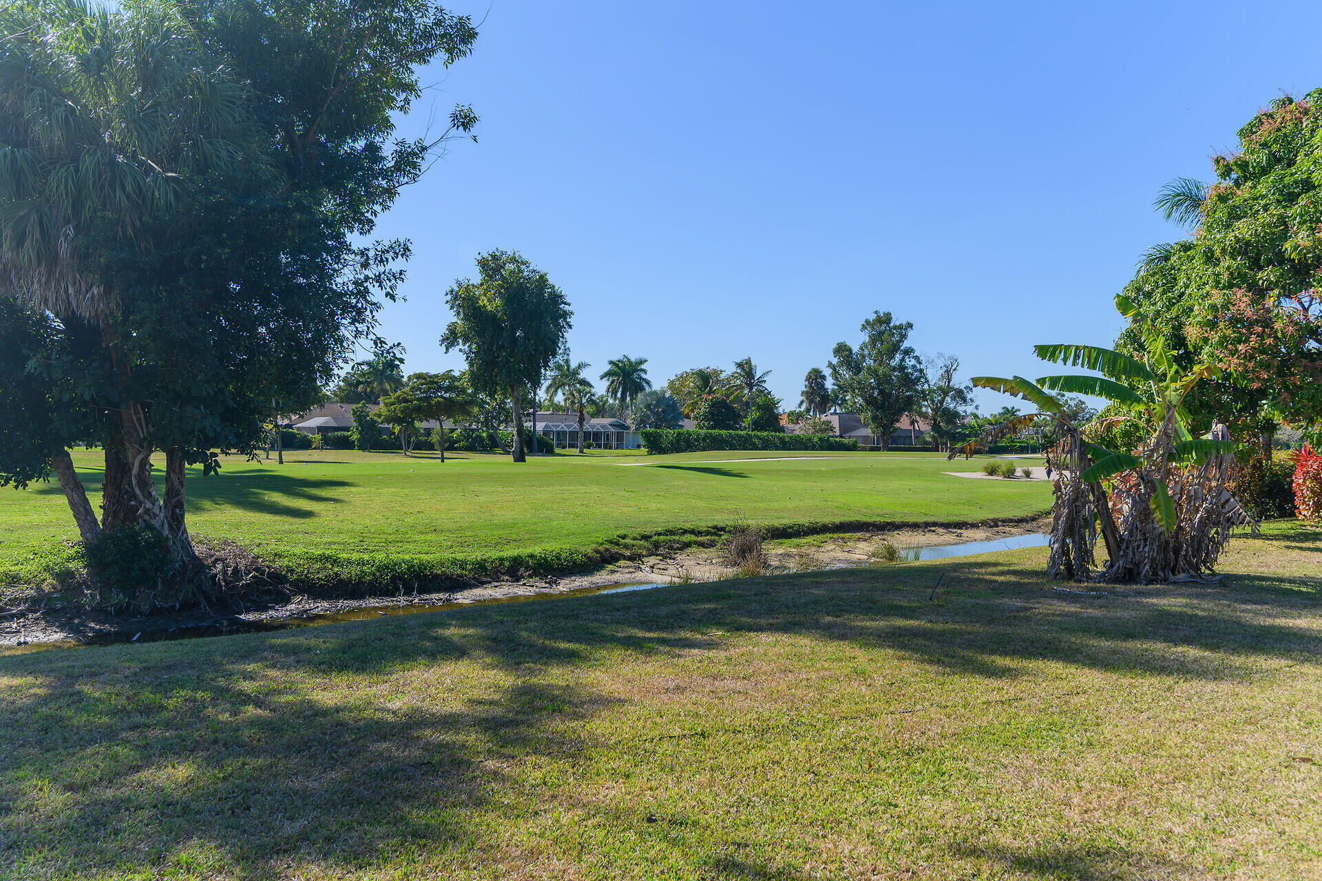 178 Torrey Pines Naples, FL 34113 - Photo 31 of 48 virtual-tour-361344-05