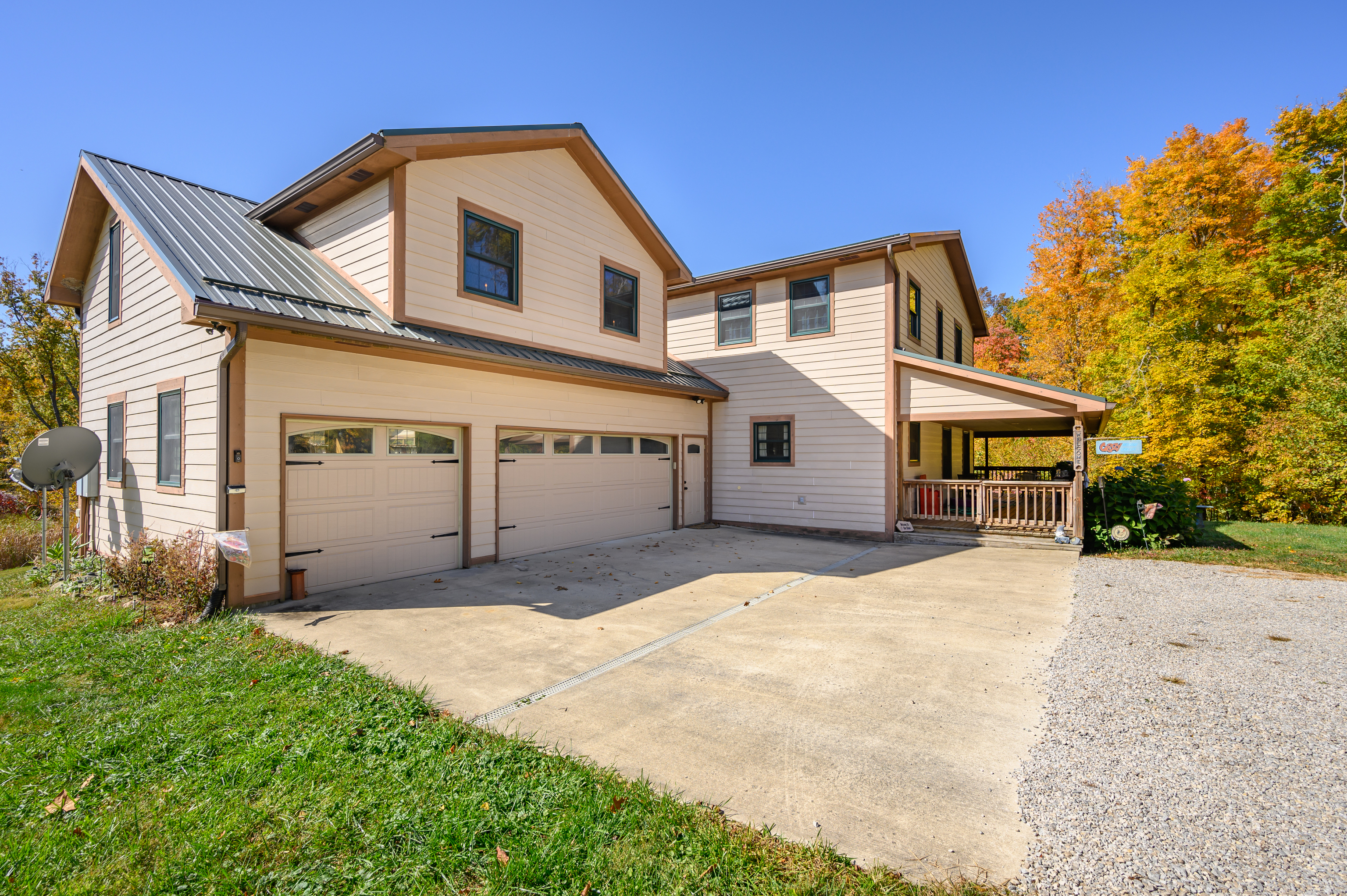 6620 Sprunica Ridge Road Trafalgar, IN 46181 - Photo 4 of 59 Gallery Image 4