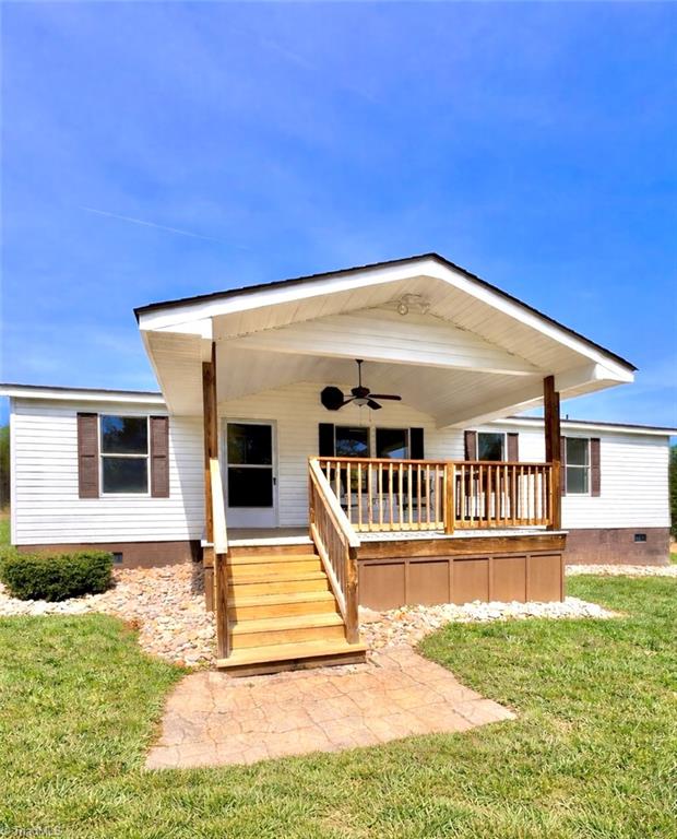 1044 Hodges Mill Rd Dobson, NC AI corrected grass