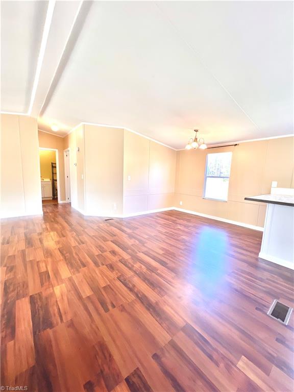 1044 Hodges Mill Road Dobson, NC 27017 - Photo 18 of 33 1044 Hodges Mill Rd living room