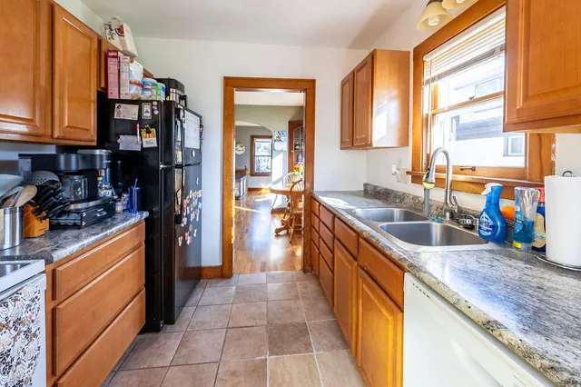 $215,000 | 2427 Loomis Street, La Crosse, WI 54603