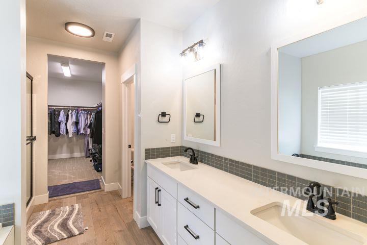 6941 South Sunfish Way Boise, ID 83709 - Photo 7 of 44
