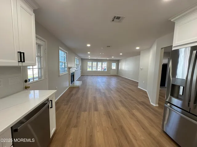 $279,900 | 4 B Winthrop Place, Unit 55, Whiting, NJ 08759