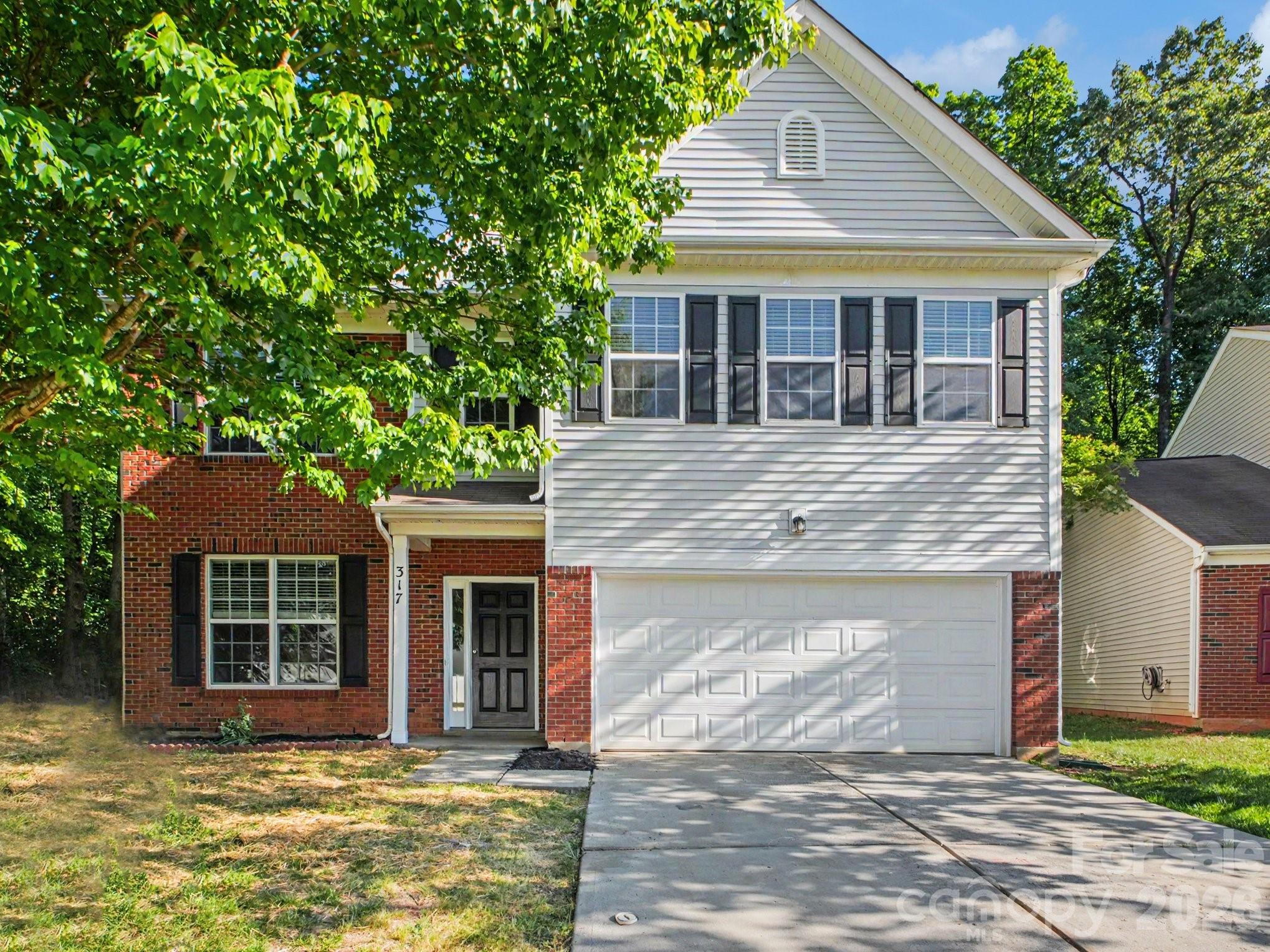 317 Rook Road Charlotte, NC 28216 - Photo 3 of 36