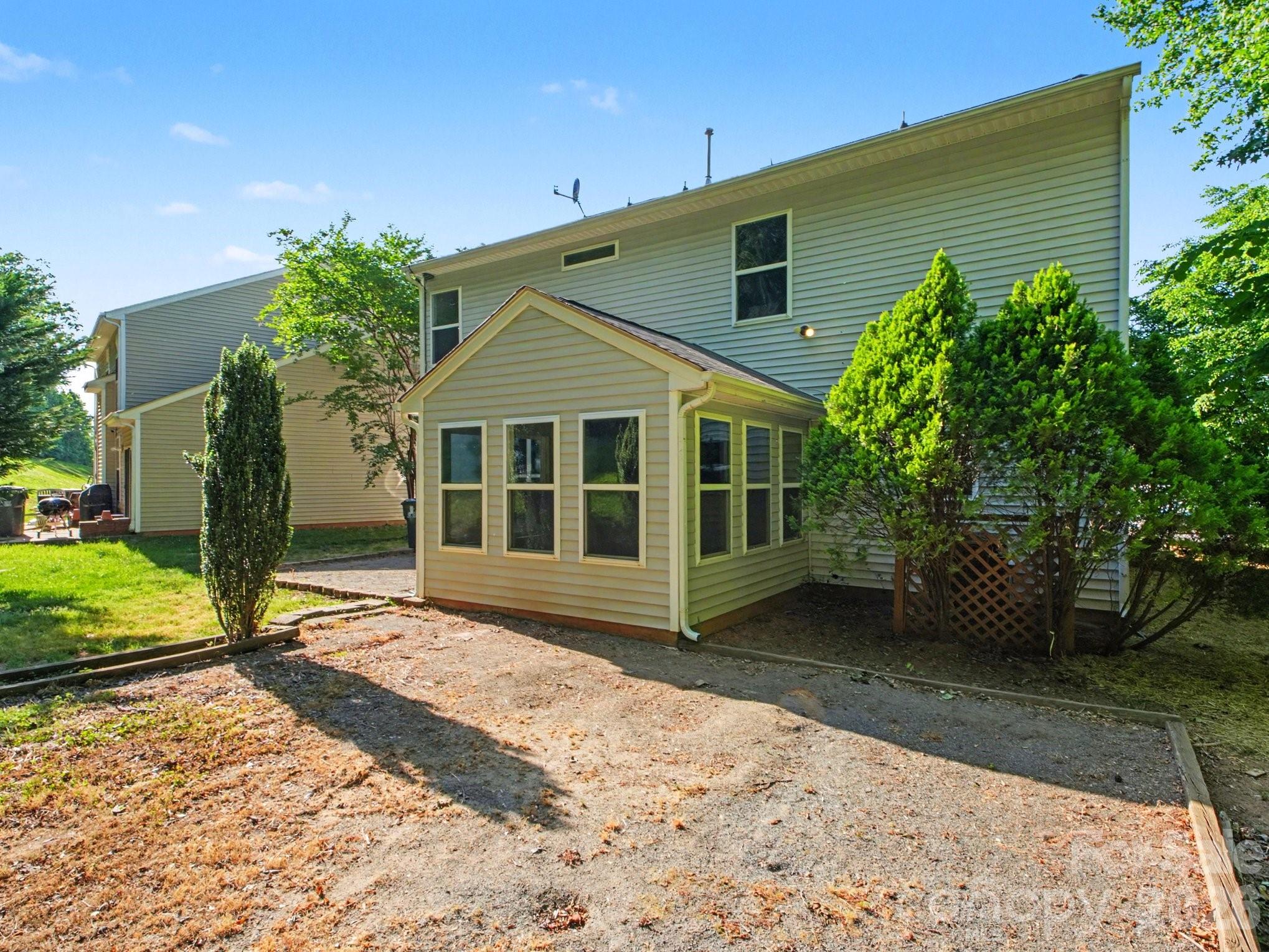 317 Rook Road Charlotte, NC 28216 - Photo 33 of 36