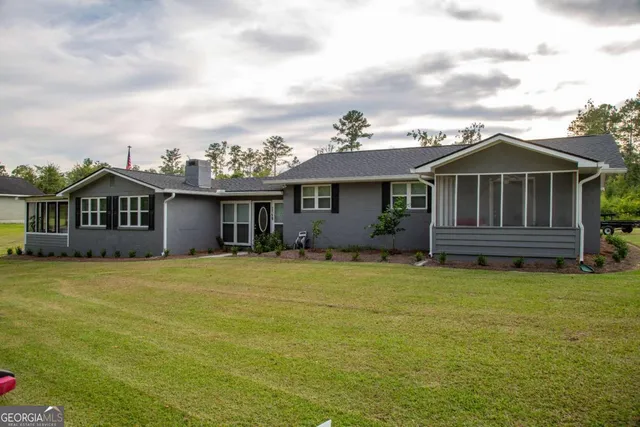 $244,900 | 1758 Easons Bluff Road, Baxley, GA 31513
