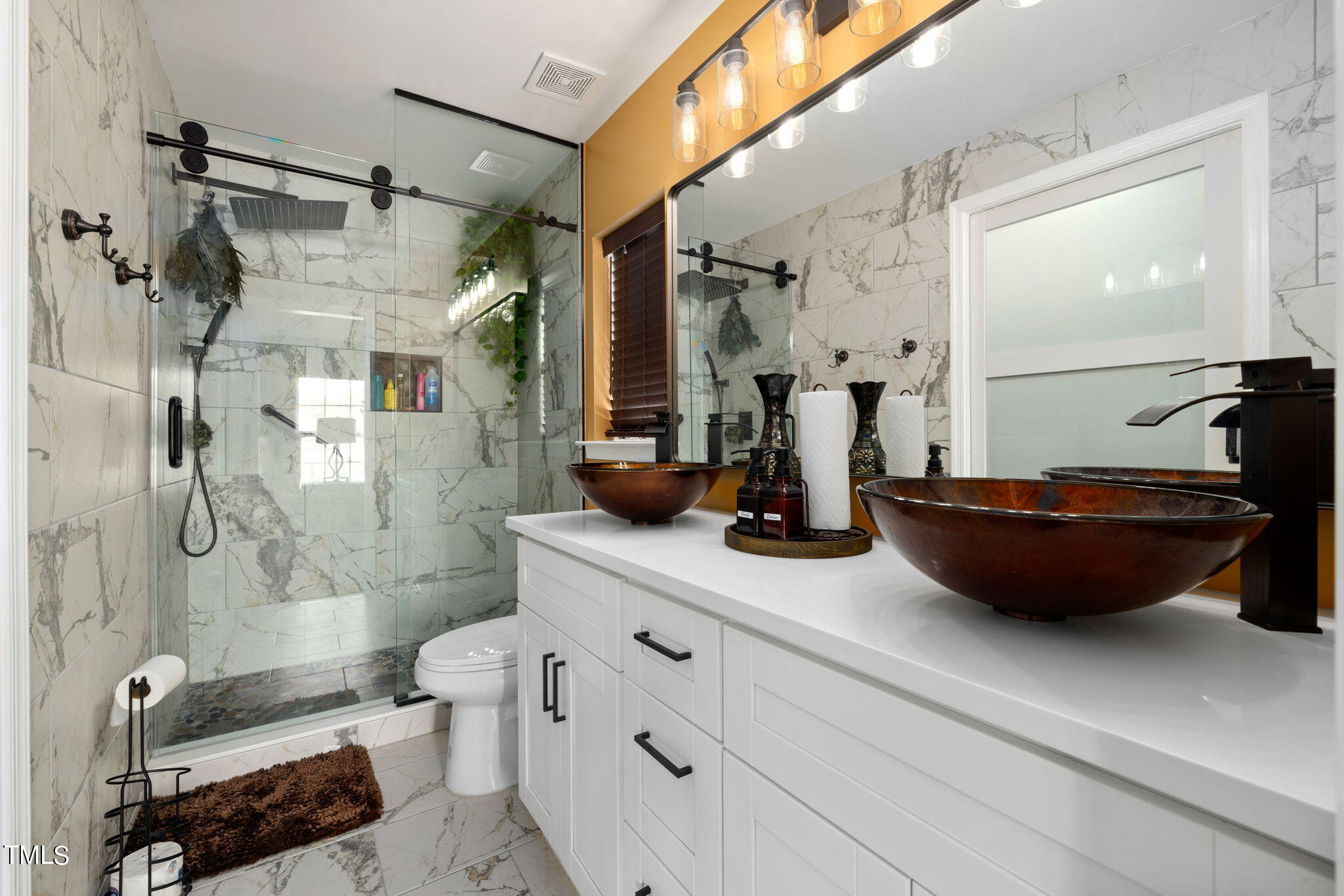 6029 Ladish Lane Raleigh, NC 27610 - Photo 6 of 11 Owners bath