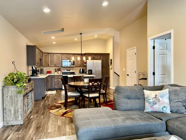 $288,000 | 155 Pine Avenue, Mapleton, ND 58059