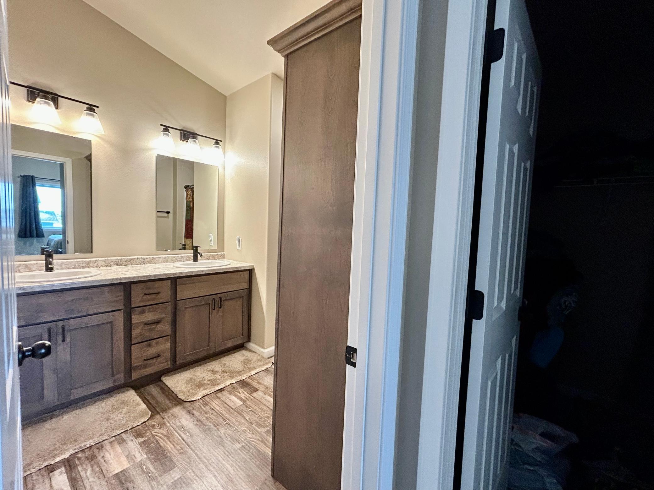 155 Pine Avenue Mapleton, ND 58059 - Photo 7 of 17