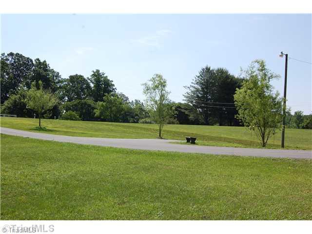 152 Douglas Road Elkin, NC 28621 - Photo 14 of 15 View.