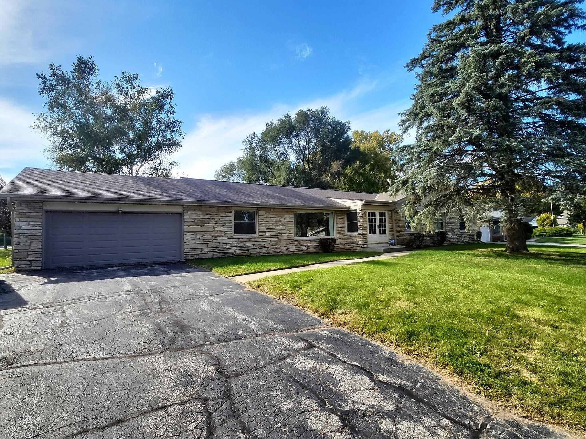 6201 North Sunny Point Road Glendale, WI 53217 - Photo 1 of 1 Front Yard