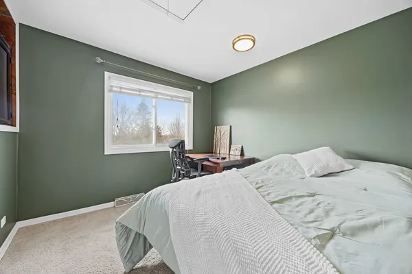 $525,000 | 960 Sycamore Court, Hoffman Estates, IL 60192