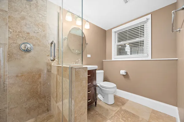 $525,000 | 960 Sycamore Court, Hoffman Estates, IL 60192