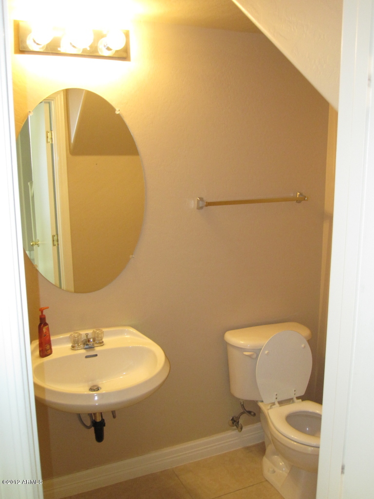 4005 West Maldonado Road Phoenix, AZ 85041 - Photo 13 of 44 IMG_8072