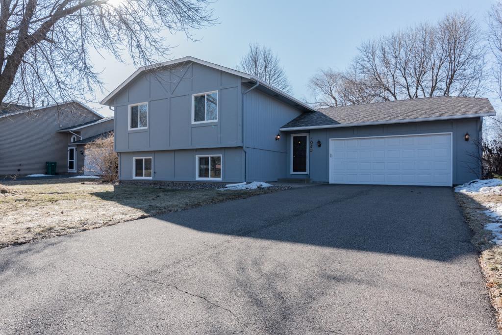 1042 Boston Hill Road Eagan, MN 55123 - Photo 19 of 24 Gallery Image 19