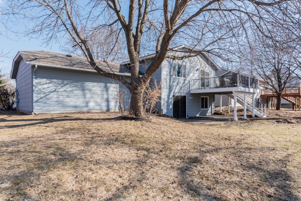 1042 Boston Hill Road Eagan, MN 55123 - Photo 20 of 24 Gallery Image 20