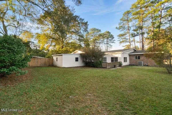 $219,000 | 1600 Church Street, Columbia, MS 39429