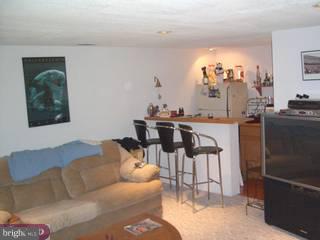 9586 State Rd., Unit A Philadelphia, PA 19114 - Photo 3 of 5 Gallery Image 3