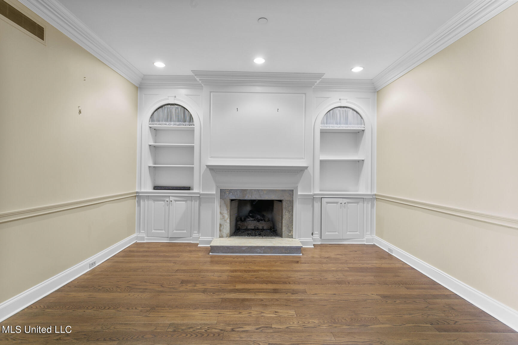 1200 Meadowbrook Road, Unit 24 Jackson, MS 39206 - Photo 6 of 25 24 Barrington final-4