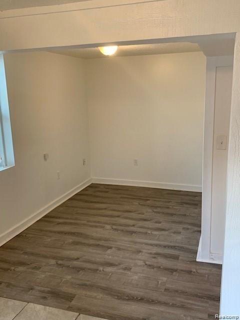 833 Heights Road, Unit D Lake Orion, MI 48362 - Photo 9 of 11