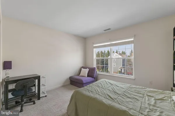 $2,700 | 164 Kendrick Place, Unit 16436, Gaithersburg, MD 20878