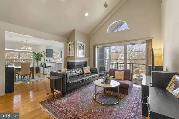 $2,700 | 164 Kendrick Place, Unit 16436, Gaithersburg, MD 20878