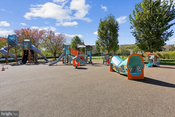 $2,700 | 164 Kendrick Place, Unit 16436, Gaithersburg, MD 20878