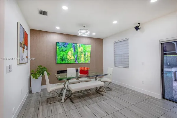 $4,950 | 8805 Northwest 103rd Place, Unit 1, Doral, FL 33178