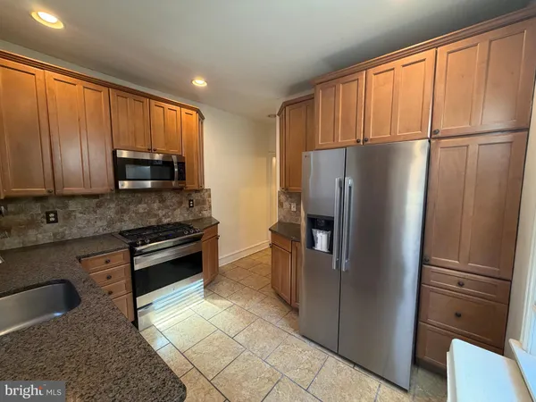 $2,595 | 1505 Hancock Street, Wilmington, DE 19806