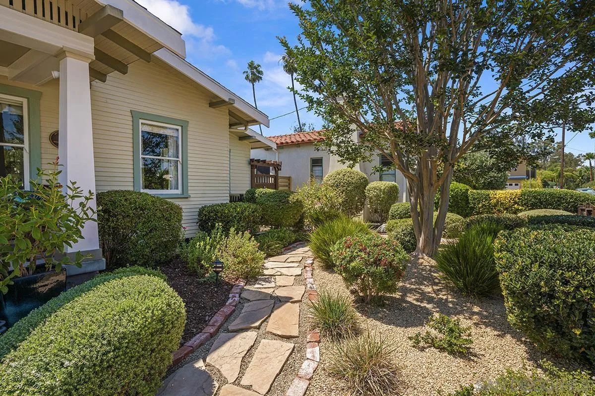 3636 Herbert Street San Diego, CA 92103 - Photo 6 of 55 a view of a house with a yard