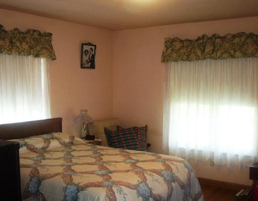 36 Porters Hollow Road Coraopolis, PA 15108 - Photo 5 of 8 Gallery Image 5