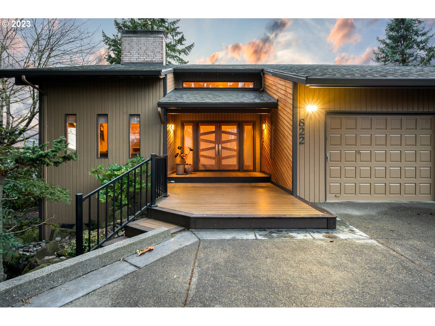 822 Southeast Morgan Road Vancouver, WA 98664 - Photo 2 of 32 a view of outdoor space and barbecue grill