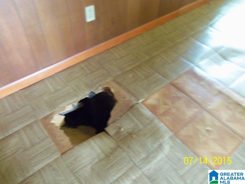 1825 Old Choccolocco Road Anniston, AL 36207 - Photo 14 of 22