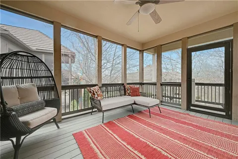 $1,225,000 | 740 Suffolk Drive, Loch Lloyd, MO 64012