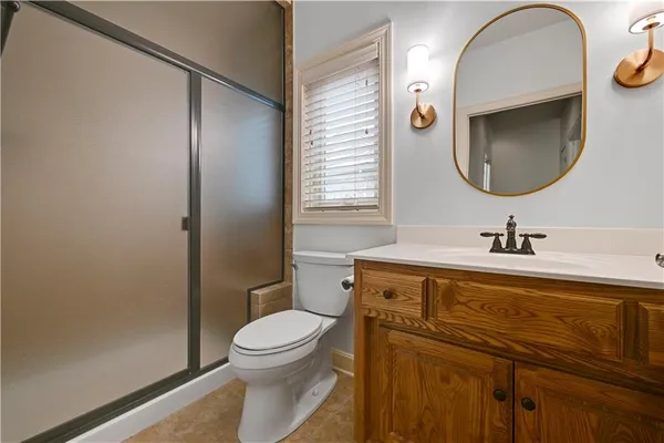 $1,195,000 | 740 Suffolk Drive, Loch Lloyd, MO 64012