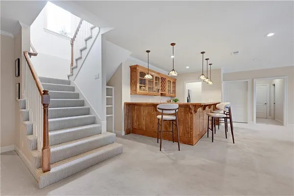 $1,195,000 | 740 Suffolk Drive, Loch Lloyd, MO 64012
