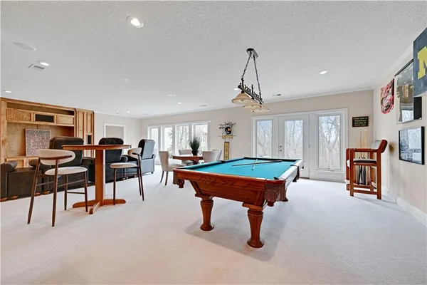 $1,195,000 | 740 Suffolk Drive, Loch Lloyd, MO 64012