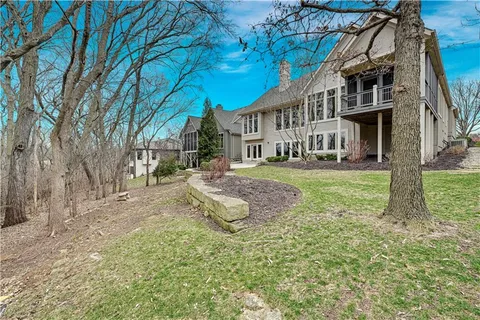 $1,225,000 | 740 Suffolk Drive, Loch Lloyd, MO 64012