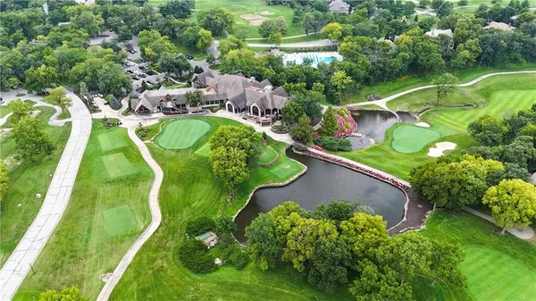 $1,195,000 | 740 Suffolk Drive, Loch Lloyd, MO 64012