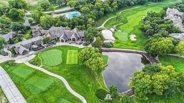 $1,195,000 | 740 Suffolk Drive, Loch Lloyd, MO 64012