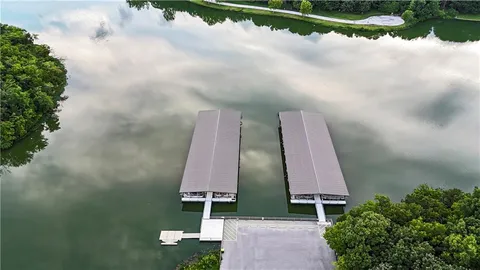 $1,225,000 | 740 Suffolk Drive, Loch Lloyd, MO 64012