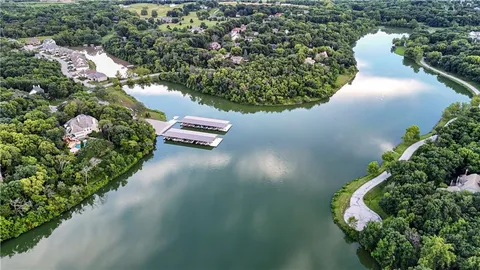 $1,225,000 | 740 Suffolk Drive, Loch Lloyd, MO 64012