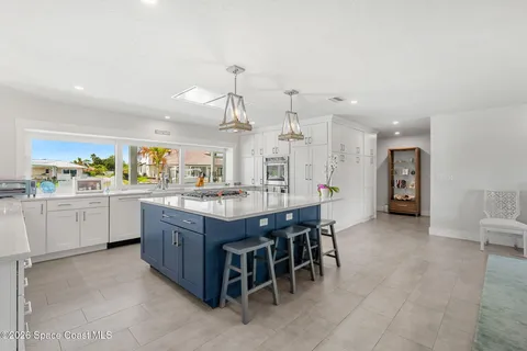 $1,900,000 | 2395 Brookside Way, Indialantic, FL 32903