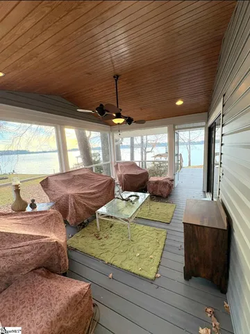 $475,000 | 2264 Scurry Island Road, Chappells, SC 29037